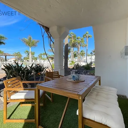 B-rent Oasis Sweet 2 - Pool View