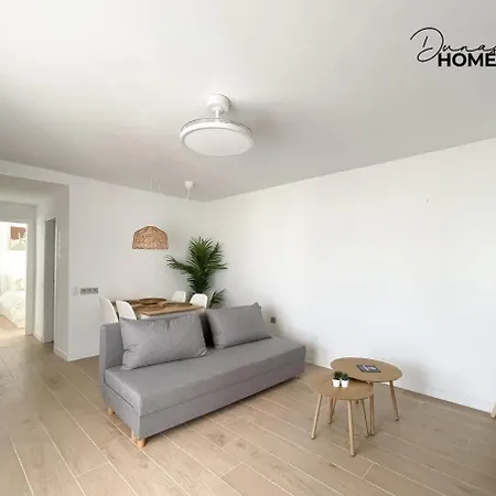 B-rent Oasis Sweet 2 - Pool View * Коральео