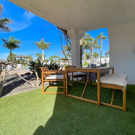 B-rent Oasis Sweet 2 - Pool View * Коральео